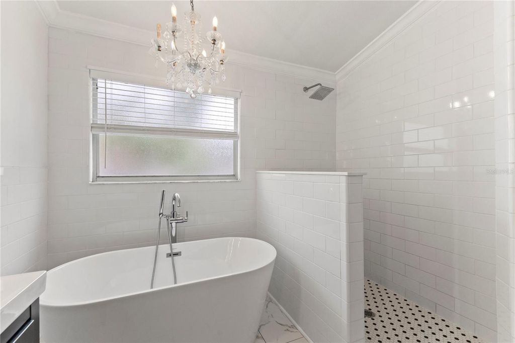 Image 31 of property listing at 9307 POPLAR CREEK COURT, Tampa, FL 33647