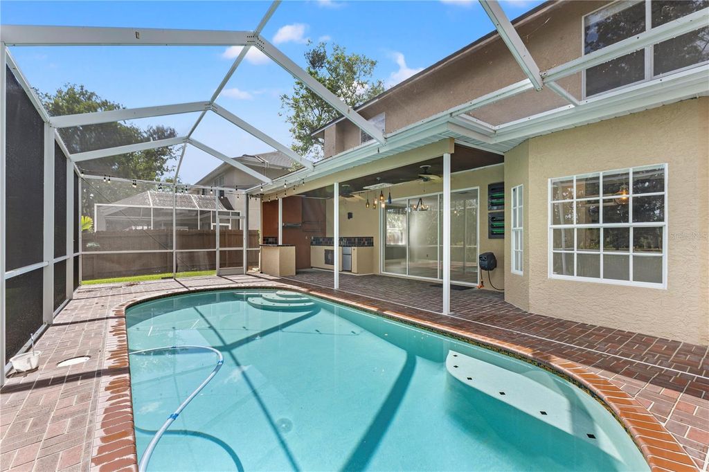 Image 43 of property listing at 9307 POPLAR CREEK COURT, Tampa, FL 33647