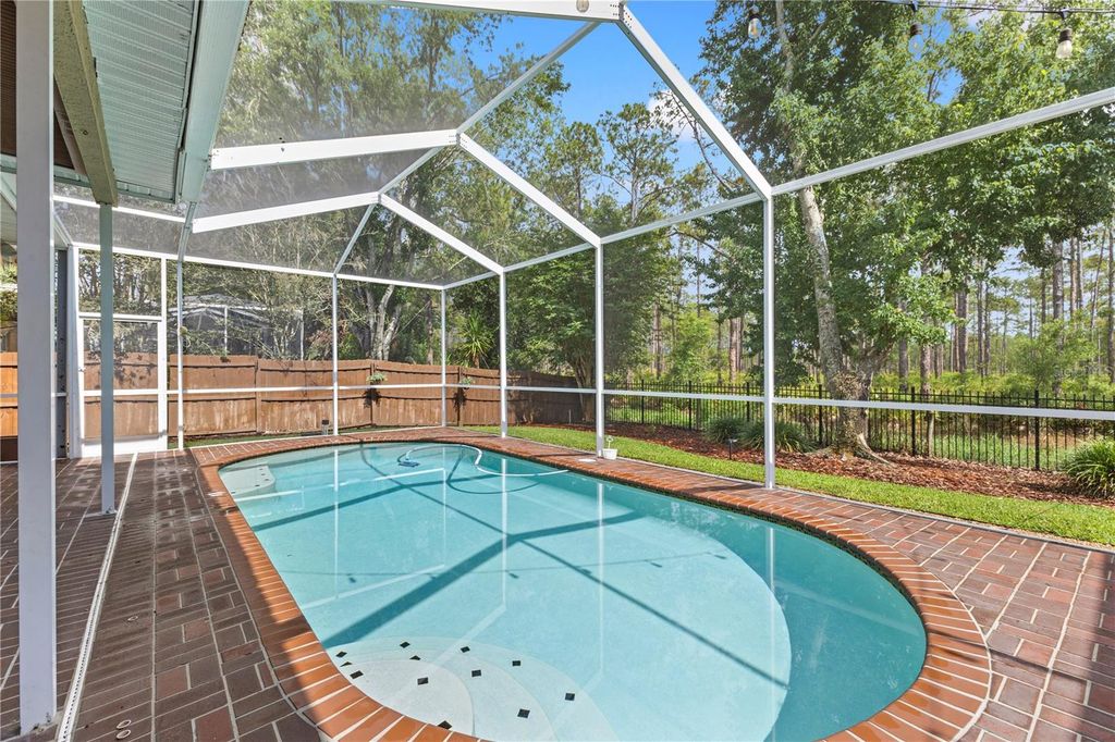 Image 47 of property listing at 9307 POPLAR CREEK COURT, Tampa, FL 33647