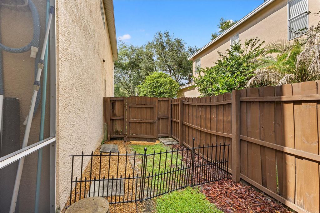 Image 51 of property listing at 9307 POPLAR CREEK COURT, Tampa, FL 33647
