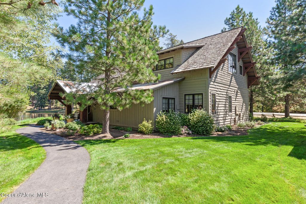 6779 S OLD BARN RD, Harrison, ID 83833 photo 11