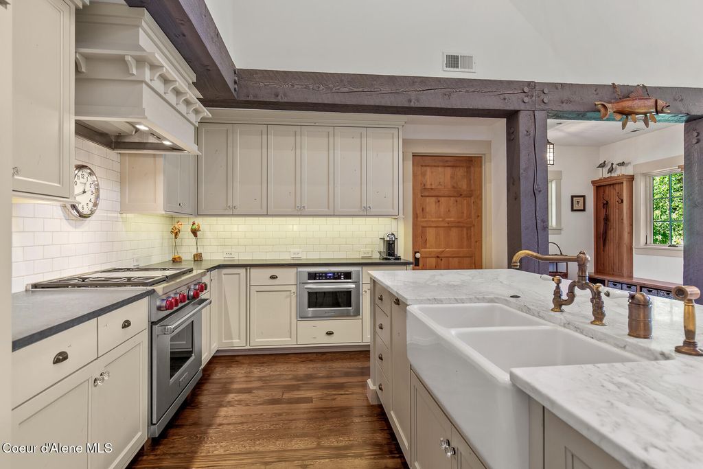 6779 S OLD BARN RD, Harrison, ID 83833 photo 21