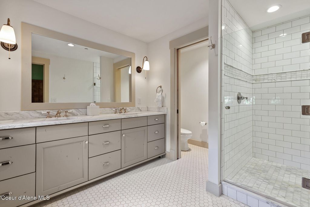 6779 S OLD BARN RD, Harrison, ID 83833 photo 29