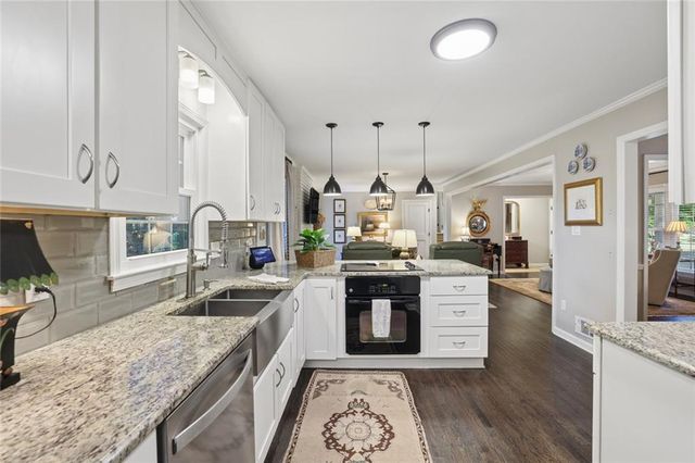 3036 Haverford Lane SE, Marietta, GA 30067