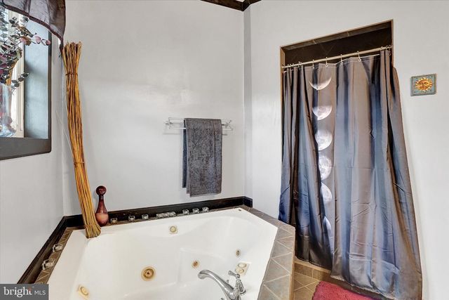 465 N 4TH ST, Newport, PA 17074
