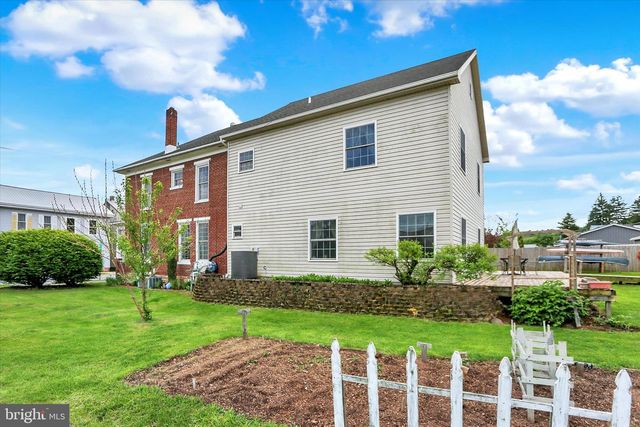 465 N 4TH ST, Newport, PA 17074