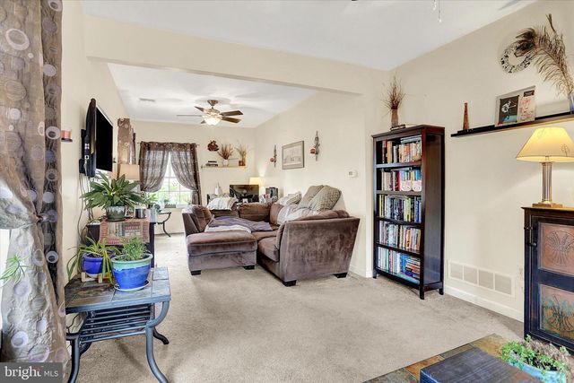 465 N 4TH ST, Newport, PA 17074