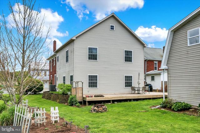465 N 4TH ST, Newport, PA 17074