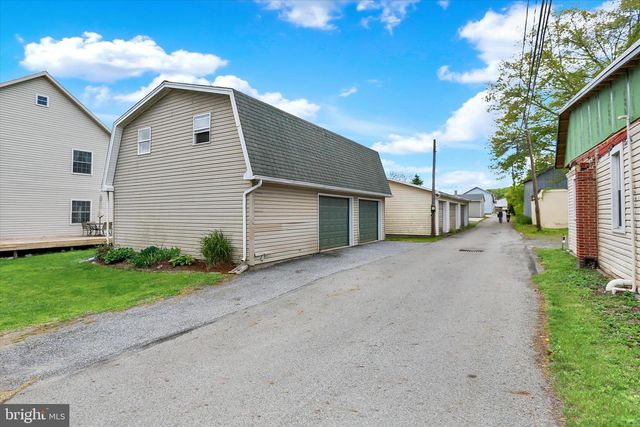 465 N 4TH ST, Newport, PA 17074