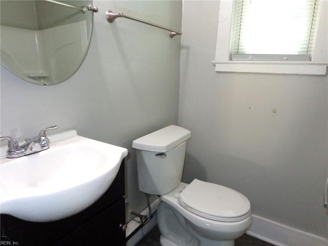 311 W Little Creek Rd Apt E, Norfolk, VA 23505