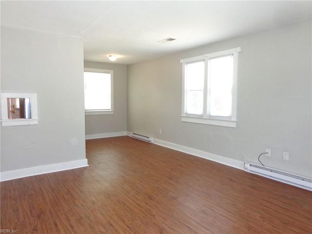 311 W Little Creek Rd Apt E, Norfolk, VA 23505