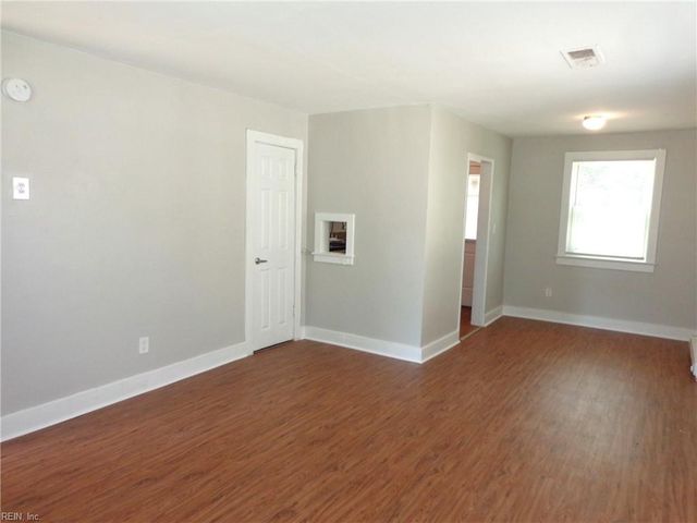 311 W Little Creek Rd Apt E, Norfolk, VA 23505