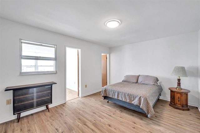 5925 SHORE BOULEVARD S 406, Gulfport, FL 33707