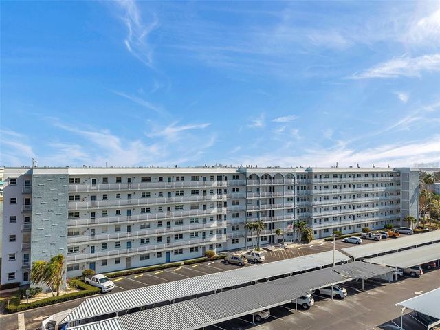 5925 SHORE BOULEVARD S 406, Gulfport, FL 33707