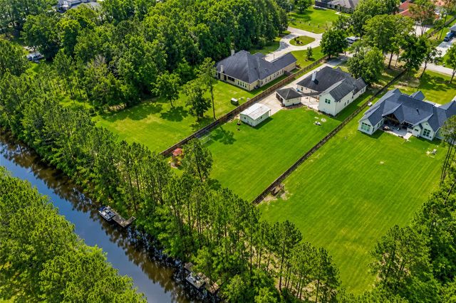 19509 Desna Drive, Porter, TX 77365