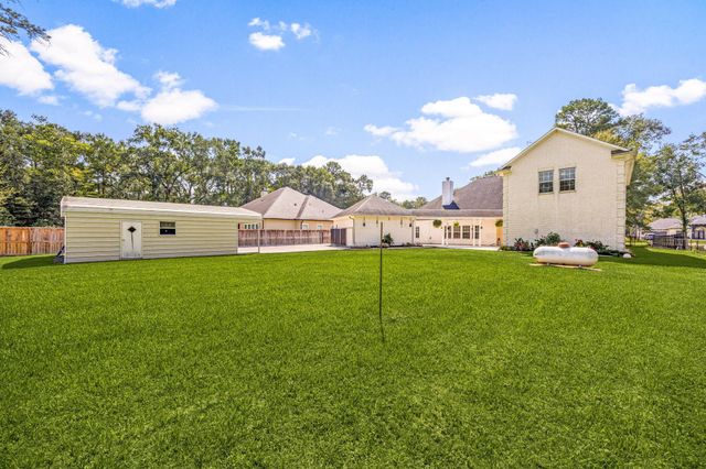 19509 Desna Drive, Porter, TX 77365