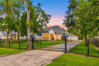 19509 Desna Drive, Porter, TX 77365