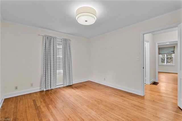 1813 Colonial Avenue, Greensboro, NC 27408