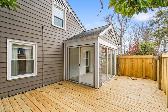 1813 Colonial Avenue, Greensboro, NC 27408