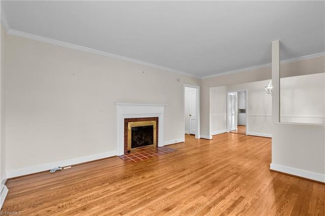 1813 Colonial Avenue, Greensboro, NC 27408