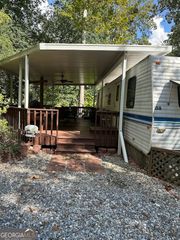 158 Creekview Drive, Cleveland, GA 30528