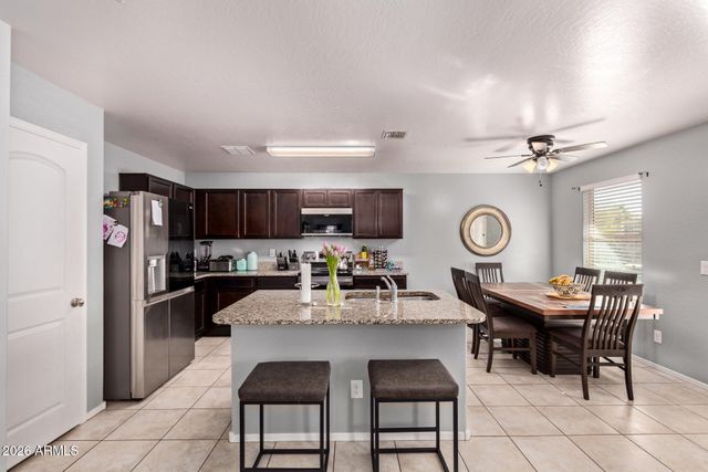 5947 E OASIS Boulevard, Florence, AZ 85132