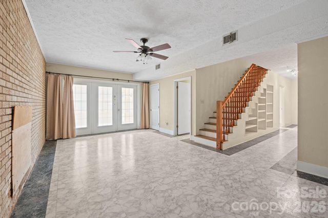 2153 S Fork Drive, Morganton, NC 28655