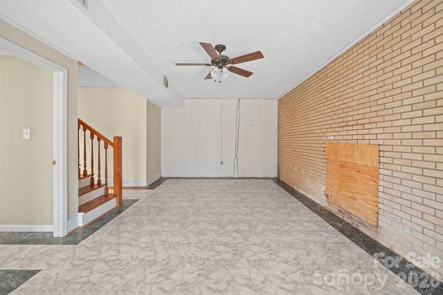 2153 S Fork Drive, Morganton, NC 28655