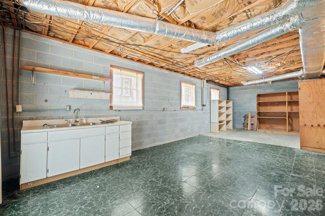 2153 S Fork Drive, Morganton, NC 28655