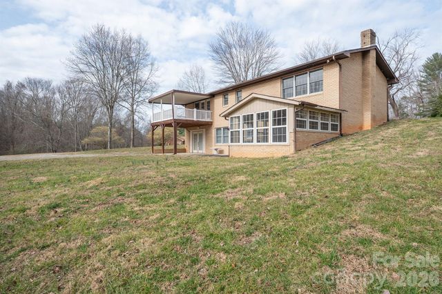 2153 S Fork Drive, Morganton, NC 28655