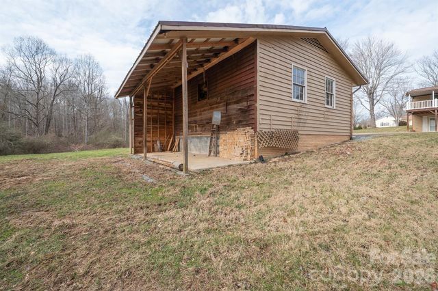 2153 S Fork Drive, Morganton, NC 28655