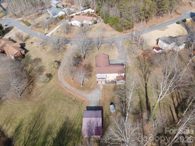 2153 S Fork Drive, Morganton, NC 28655