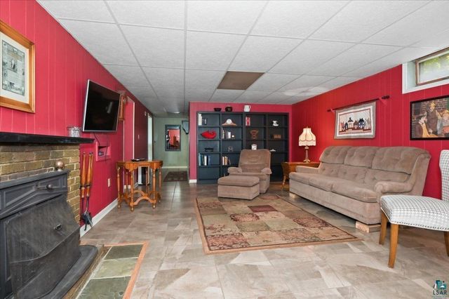 6603 Ogden Ave, Superior, WI 54880