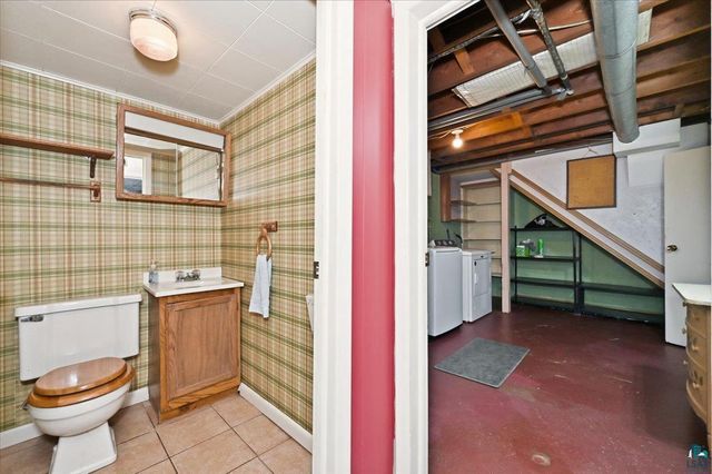 6603 Ogden Ave, Superior, WI 54880