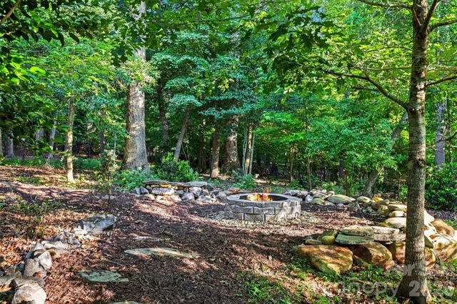 113 Cross Current Lane, Belmont, NC 28012