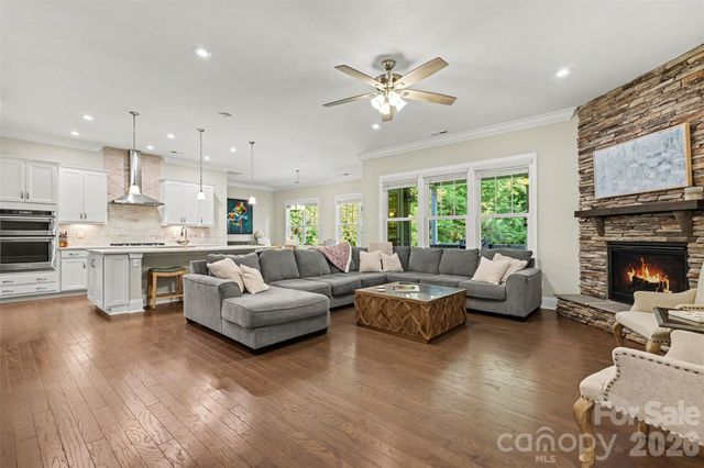 113 Cross Current Lane, Belmont, NC 28012