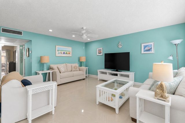 520 Monaco K, Delray Beach, FL 33446