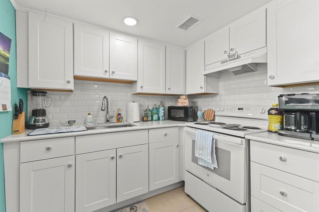 520 Monaco K, Delray Beach, FL 33446