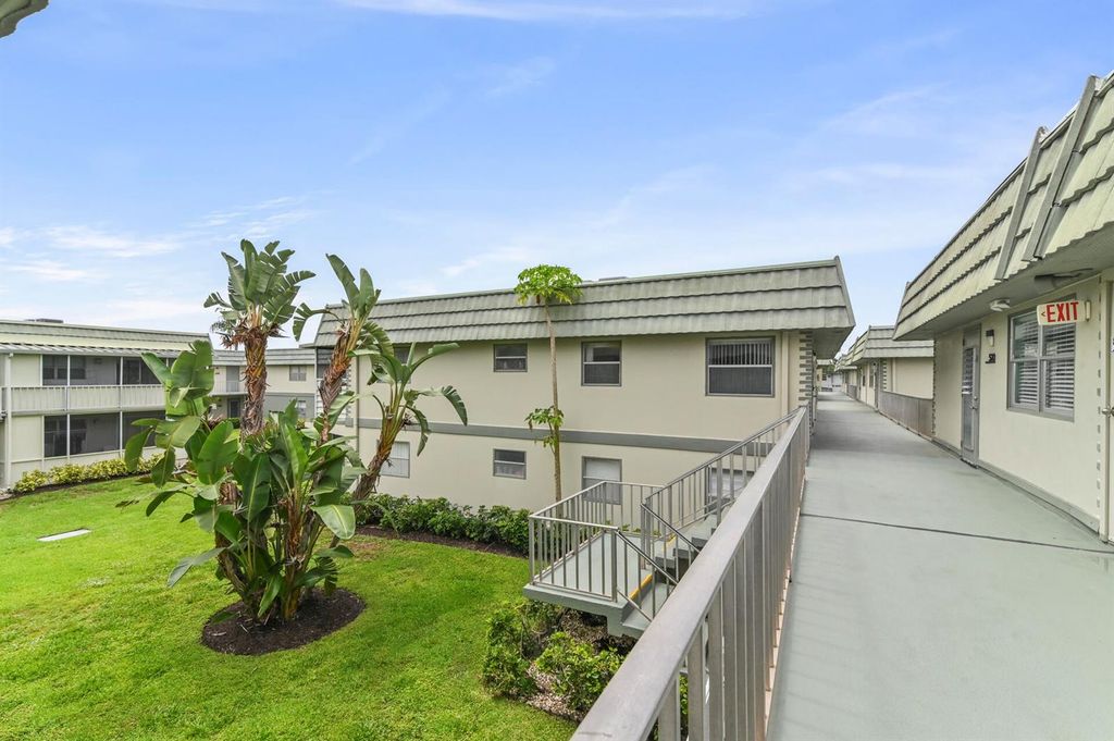520 Monaco K, Delray Beach, FL 33446