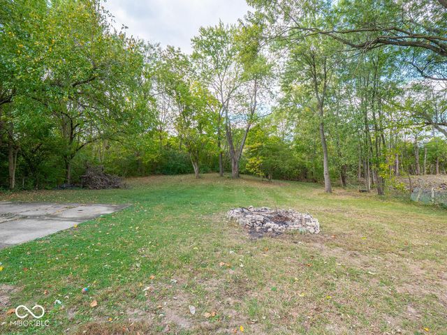 312 Cossell Drive, Indianapolis, IN 46224