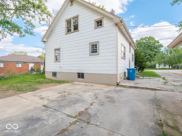 312 Cossell Drive, Indianapolis, IN 46224