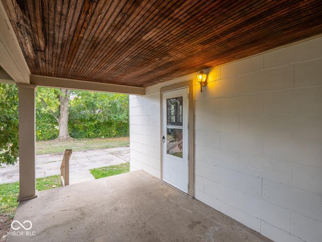 312 Cossell Drive, Indianapolis, IN 46224