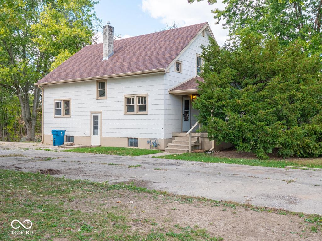 312 Cossell Drive, Indianapolis, IN 46224