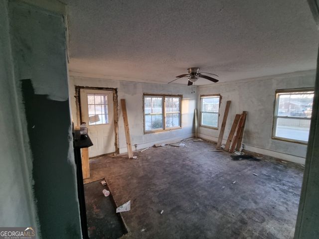 19 Landers Street, Newnan, GA 30263