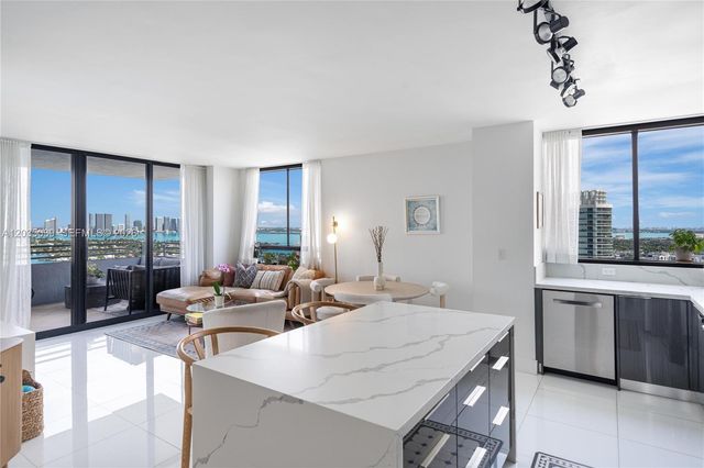 1330 W Ave 3001 3001, Miami Beach, FL 33139