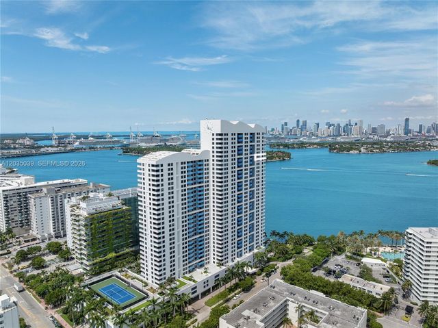 1330 W Ave 3001 3001, Miami Beach, FL 33139