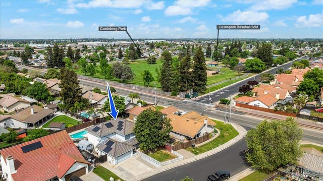 5743 Prince Edward Ln, Riverbank, CA 95367