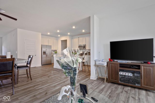 11522 Basalt Drive, Indianapolis, IN 46235