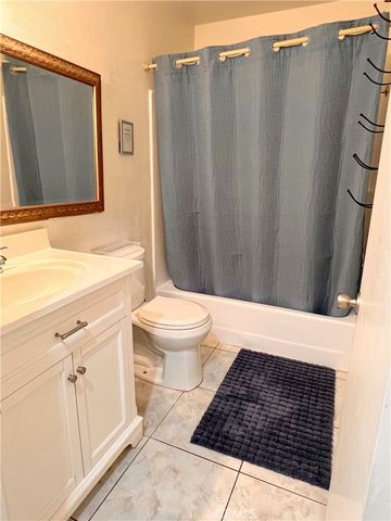 8340 Pampas, Fontana, CA 92335
