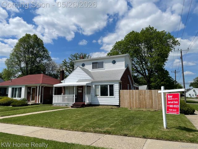 16853 Lincoln Avenue, Eastpointe, MI 48021